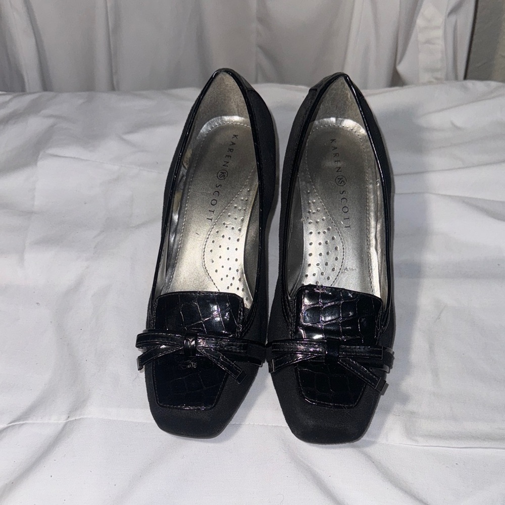 Karen Scott Black Patent Bow Kitten Heel Pumps Womens Size 7.5 Dress Shoes